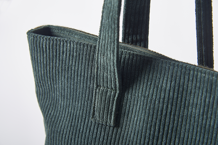 Arlen Driftshell Companion Tote