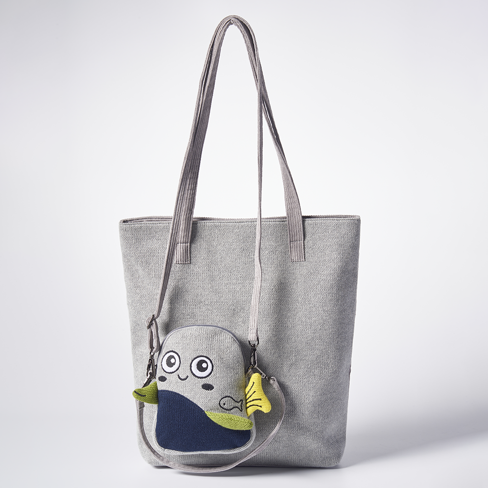 The Grey Seal Tote Set